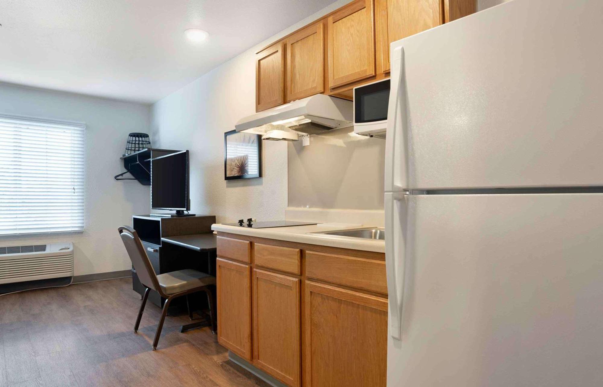 Extended Stay America Select Suites - Panama City - Callaway Buitenkant foto